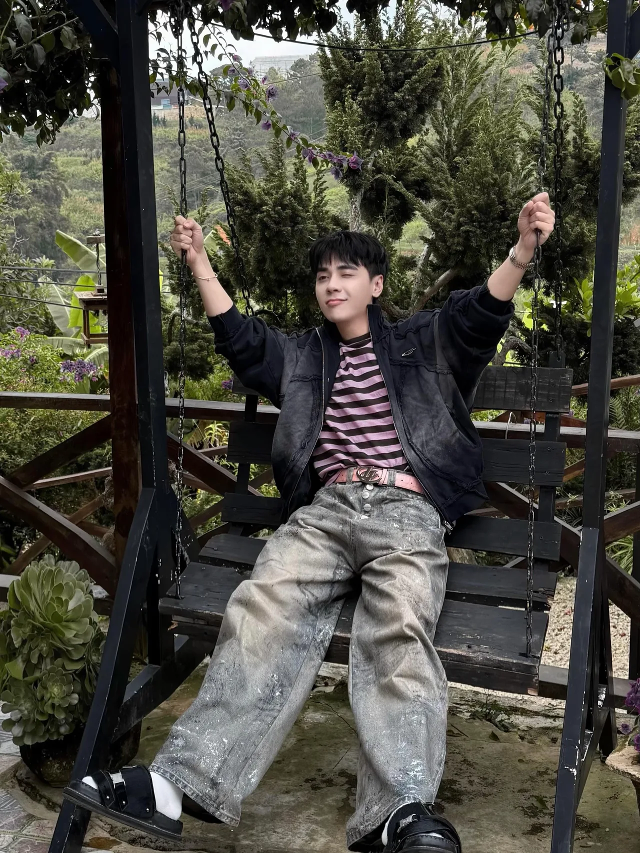 tongtai lên núiiii